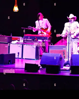 Dwight Yoakam Costa Mesa