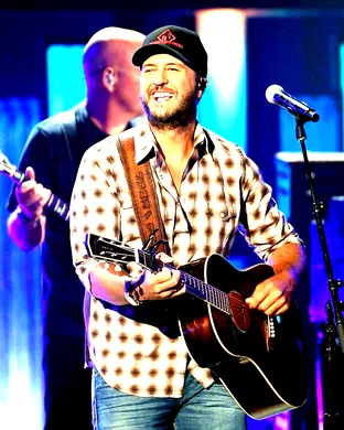 Luke Bryan Long Beach