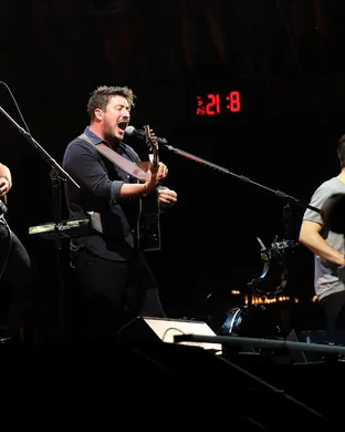 Mumford and Sons & Sierra Ferrell