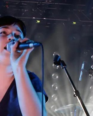Yumi Zouma Solana Beach